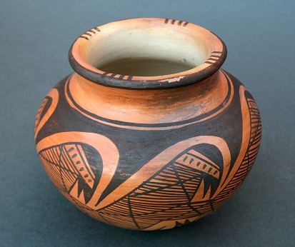 NAMPEYO of Hano Iconic Migration Design Hopi Pottery for sale