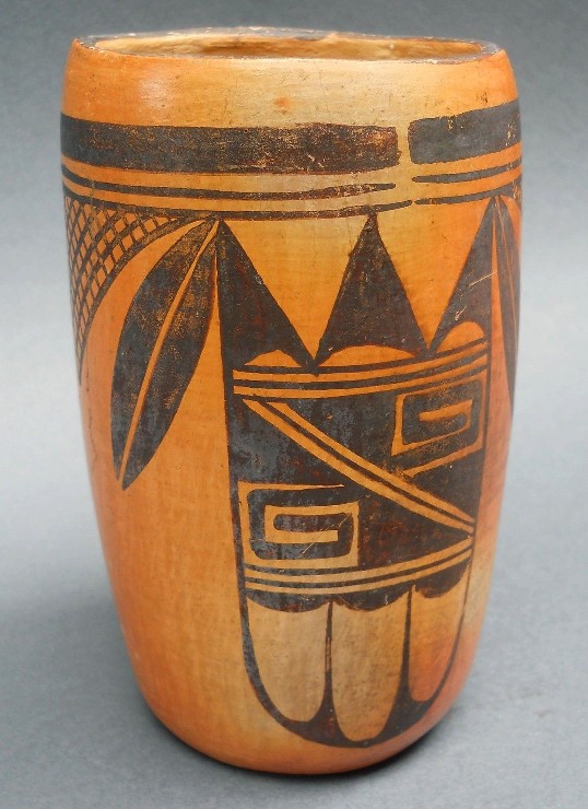 NAMPEYO of Hano Hopi Pottery Vase.