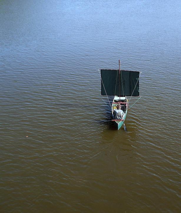 The Fun Part - Sailing a sail-canoe UP the Mississippi River. The "Q" canoe.