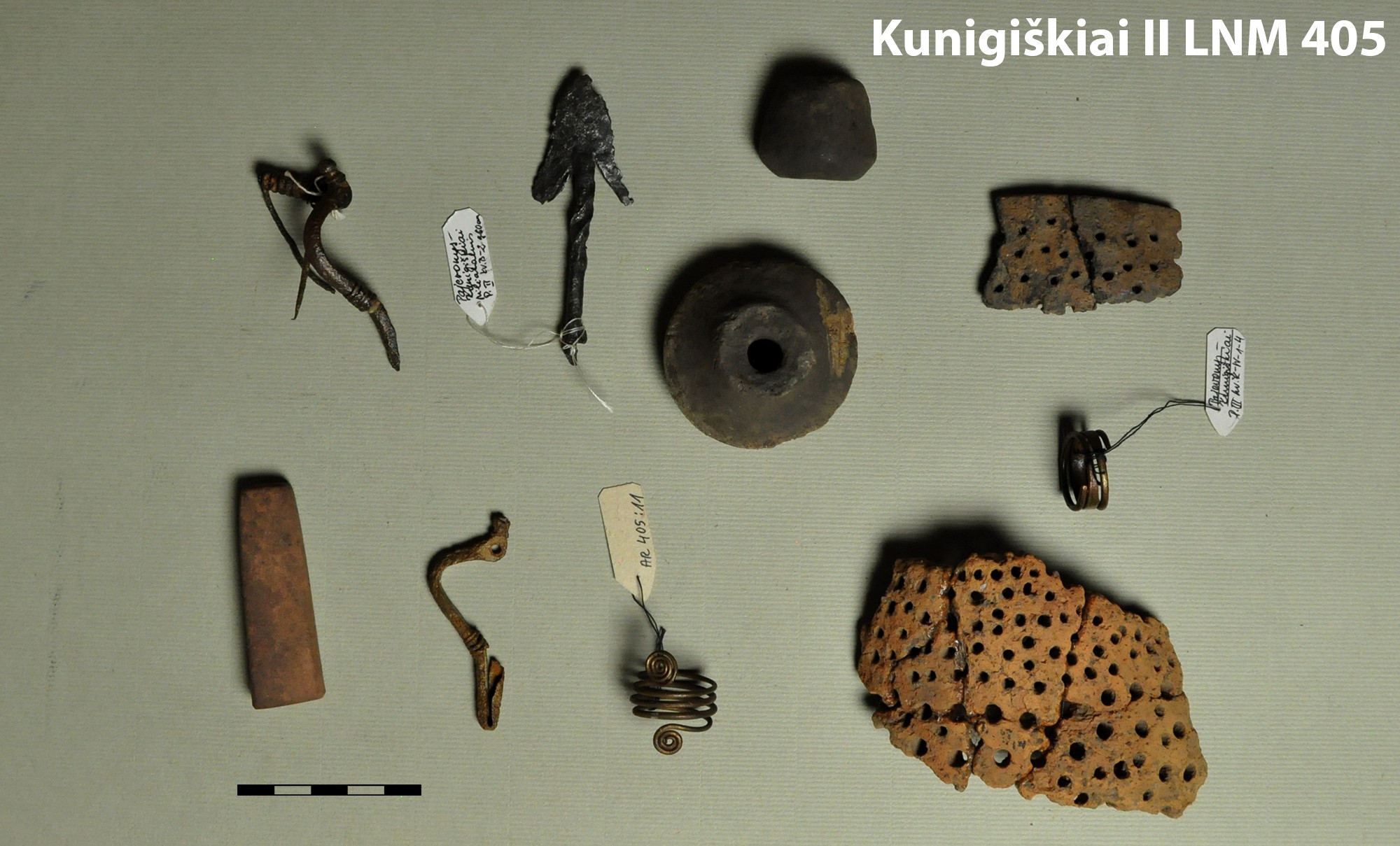 Radiniai i� Kunigi�ki� piliakalnio - Lietuvos Nacionalinis Muziejus, inv. Nr. AR 405